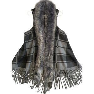 Creation Vest Women One Size Grey Plaid Faux Fur Trim Fringe Knit Boho Goth
